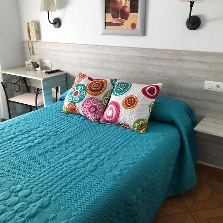 Hostal Argentina Caces Eksteriør billede