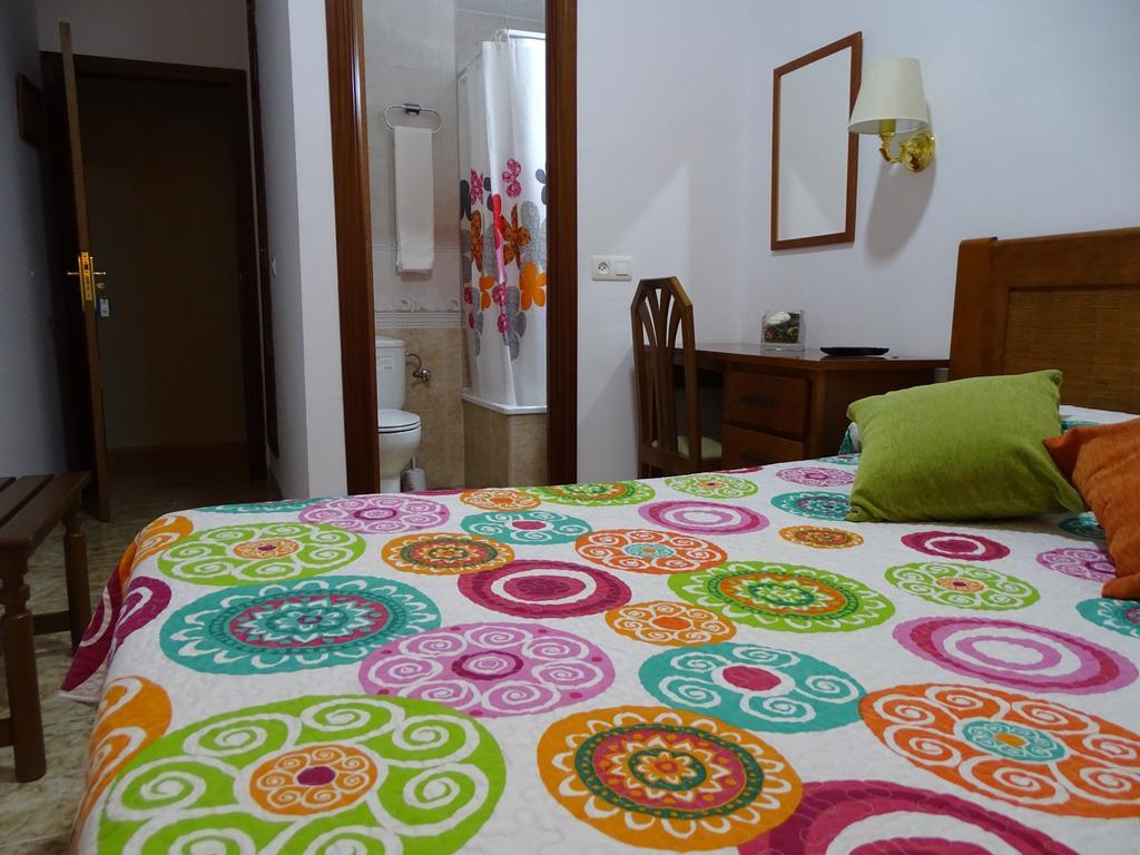 Hostal Argentina Caces Eksteriør billede