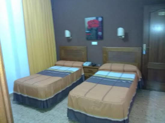 Hostal Argentina Caces Eksteriør billede