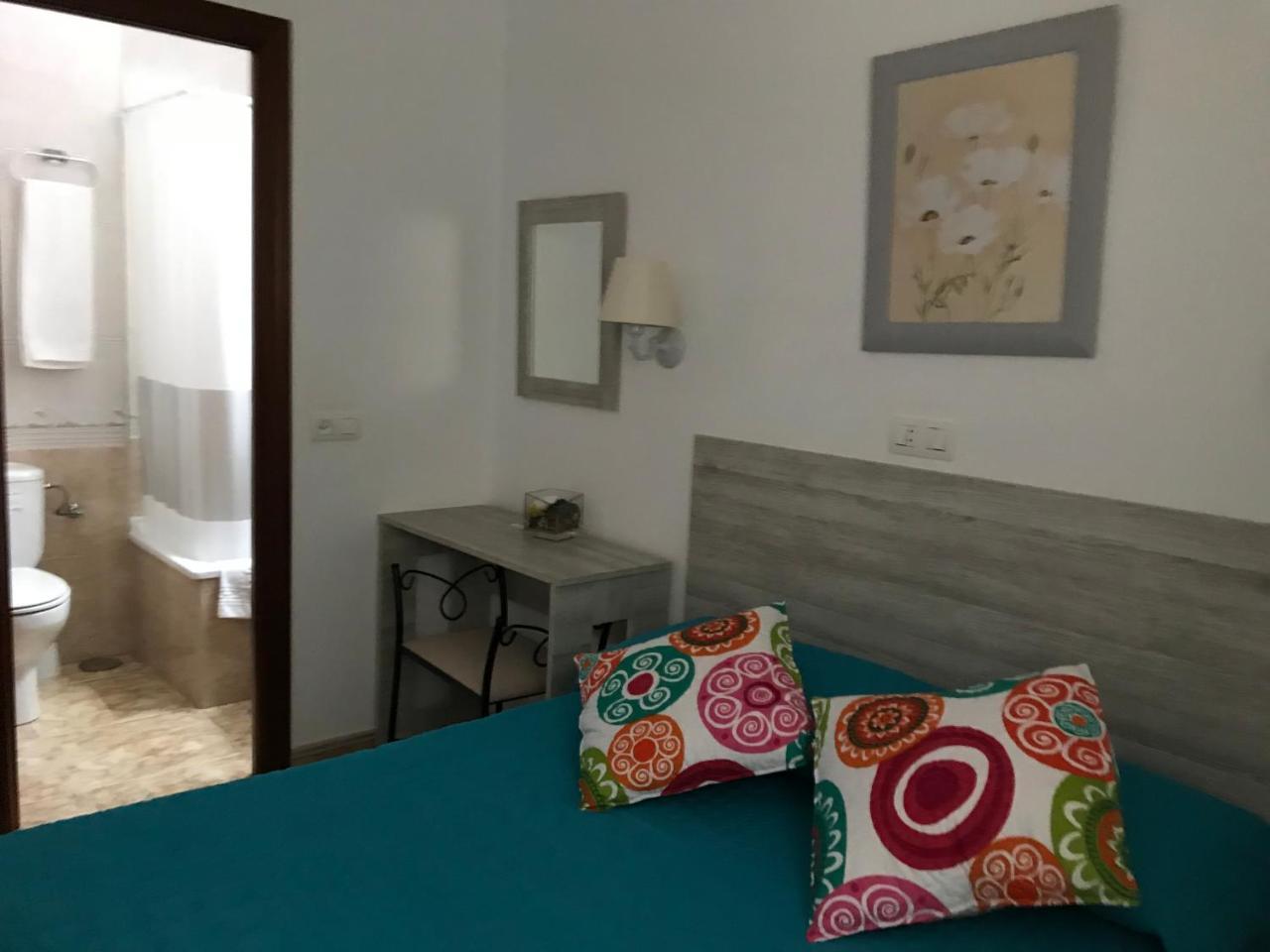 Hostal Argentina Caces Eksteriør billede